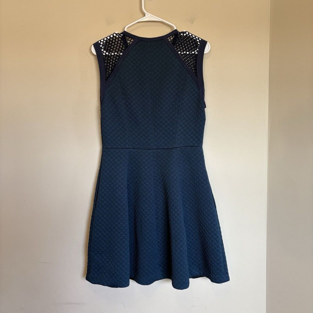 Rebecca Taylor Blue Sleeveless Quilted Zip-Front Fit & Flair Dress Size 6 - Picture 4 of 7